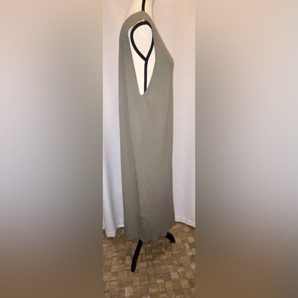 Women’s ZARA oversized kaki green knit deep V open back maxi dress Size small - Picture 7 of 15